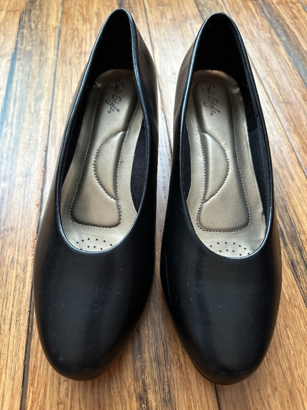 Hush Puppies Womens Angel Dress Pumps